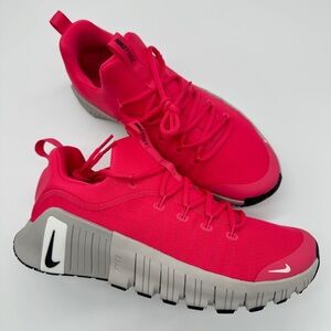 Nike Women's Pink Athletic Shoes